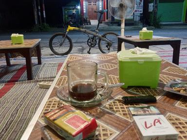 ANGKRINGAN TERAS KOPI