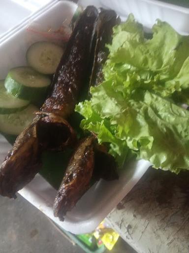 AYAM BAKAR BU PAPIT