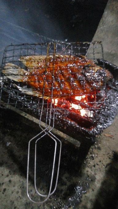 IKAN BAKAR MAK NEWS