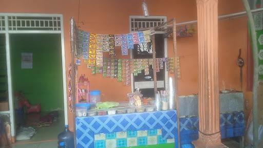 KEDAI DUA PUTRI , JL . GENUK SARI RT 06 RW 01, KOTA SEMARANG , JAWA TENGAH