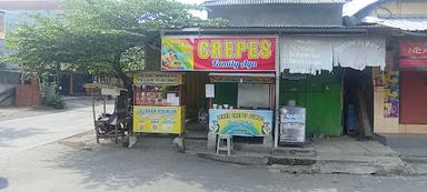 LEKER CREPES JUMBO FAMILY AYA JL. PADI RAYA GENUK INDAH SEMARANG