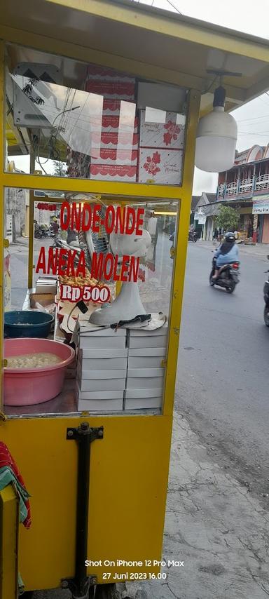 ONDE ONDE & MOLEN PURBALINGGA