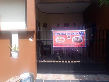 RUMAH RISOL & DIMSUM SM