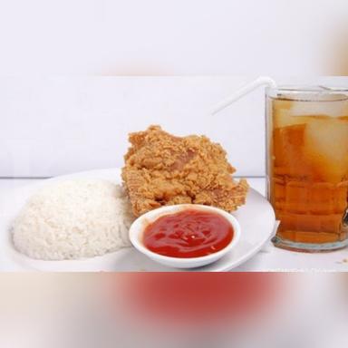 SABANA FRIED CHICKEN BANJARDOWO