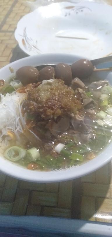 SOTO AYAM MIRAMA. JL. BAYU PRASETYA UTARA NO:40