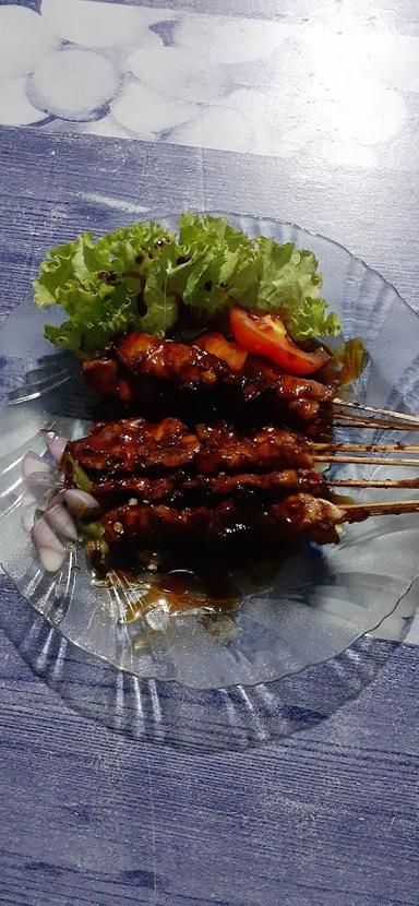 WARUNG SATE AYAM SATE KAMBING