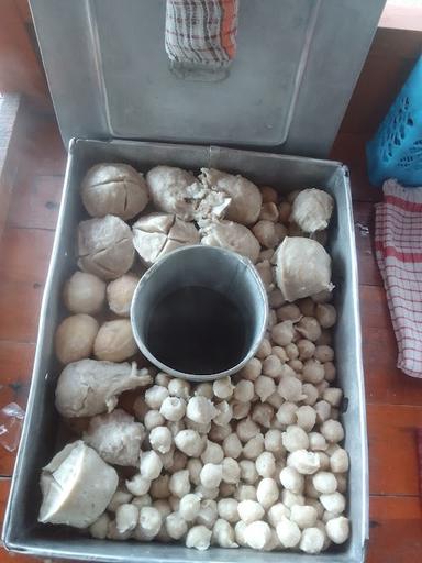 BAKSO BABI WARUNG PANDE