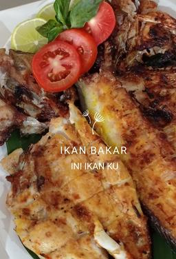 Photo's Ini Ikan Ku (Ikan Segar Dan Ikan Bakar)