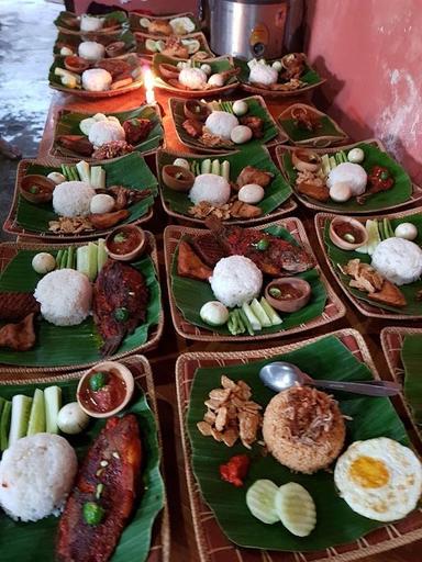 ANGKRINGAN BALE LOMBOK