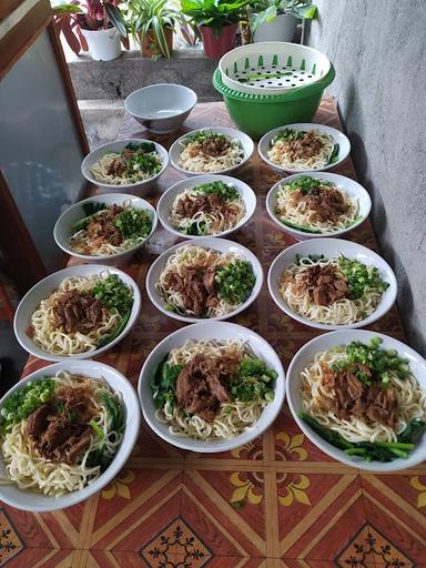 MIE AYAM BAKSO BU ITA