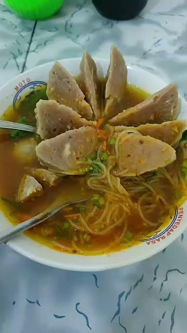 MIE AYAM BAKSO LESTARI