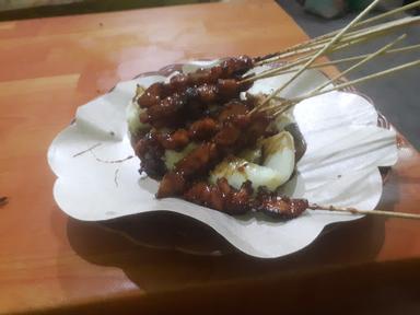 SATE KELINCI PAK MAN