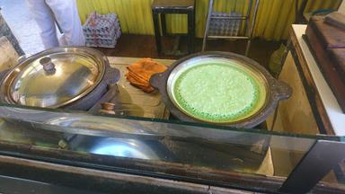 MARTABAK BABI & AYAM GUIK