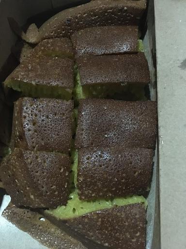 MARTABAK BABI & AYAM GUIK