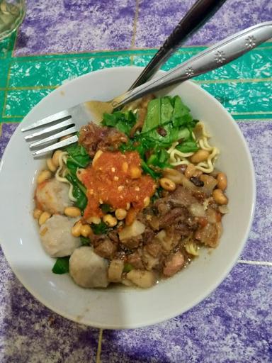 BAKSO BABI MANG AYU