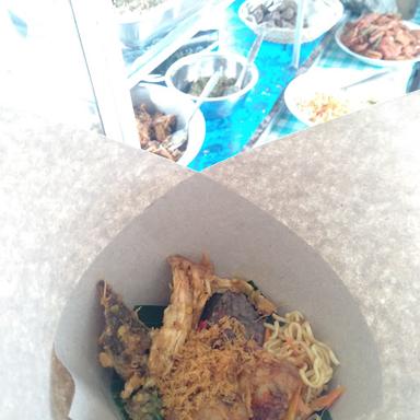 NASI AYAM BETUTU  NIANG MANGKU