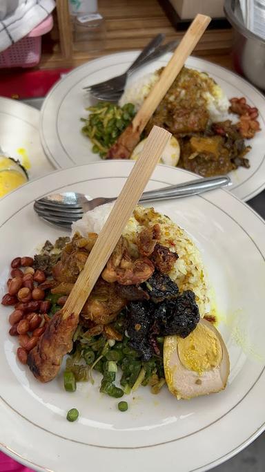 NASI AYAM KEDEWATAN MARDIKA 2 CAB GIANYAR