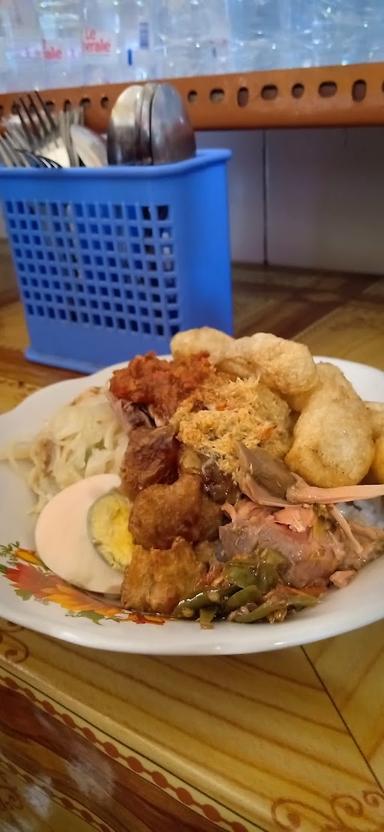 NASI DONG NUK BANJAR SANGGING