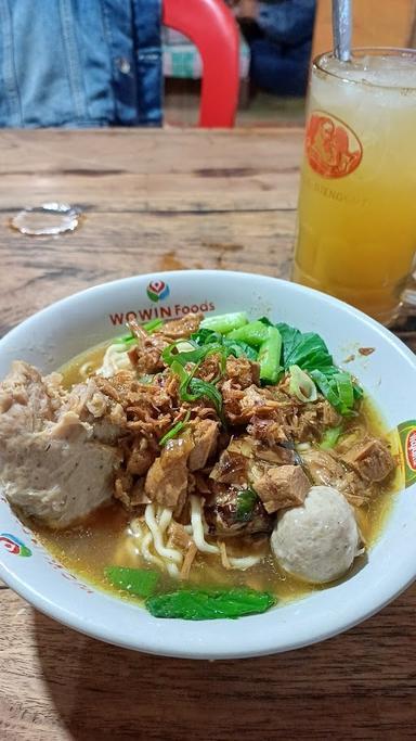 BAKSO MAS PAIJO