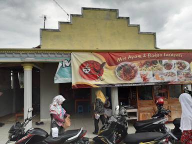 BAKSO & MIE AYAM LARASATI