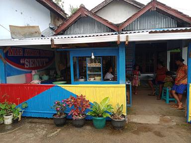 MIE AYAM BAKSO PAK MIN