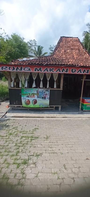 WARUNG MAKAN DAN JAJANAN KALISONGGO