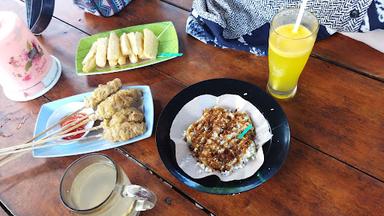 WARUNG K-JON