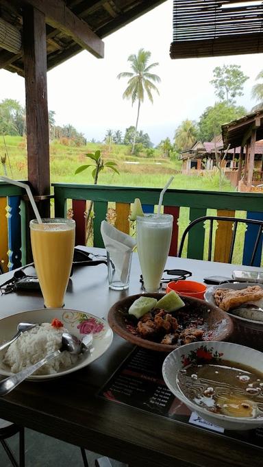 RUMAH BURGER KEMBANG GALENGAN