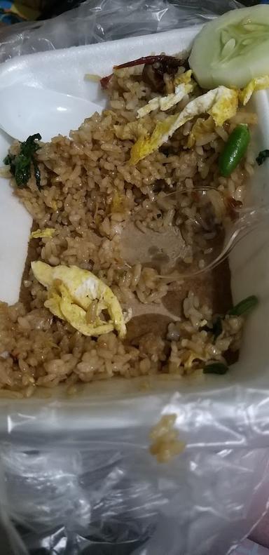 WARUNG NASI GORENG YAKUZA