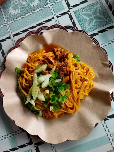 MIE AYAM PAK BREWOK MARYONO