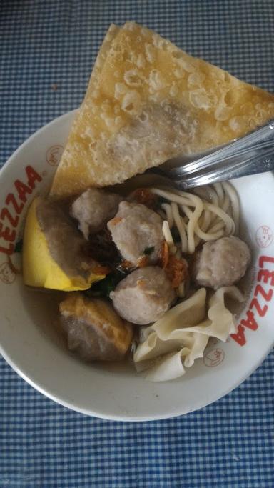 BAKSO KOMPLIT MANTUL AREK SUROBOYO