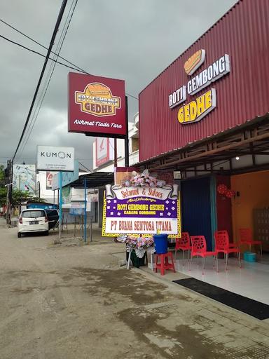 ROTI GEMBONG GEDHE GOMBONG