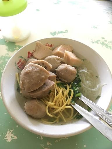 BAKSO PLO GOMBONG