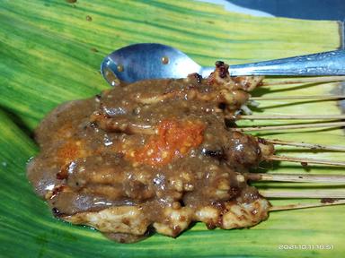 SATE AYAM BANG SAMSUL