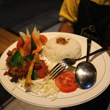 AYAM BAKAR SAMBAL LUMPUR