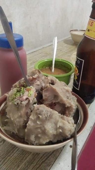 BAKSO BAGOES CAB. KEMULAN