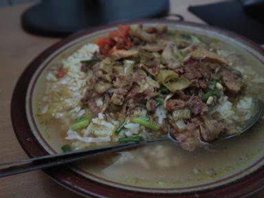 WARUNG BU RIBUT | PRASMANAN NASI CAMPUR AYAM SOTO RUJAK