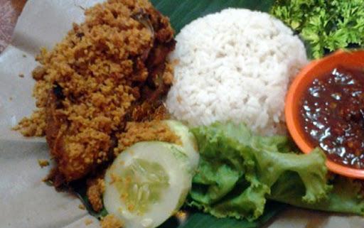 AYAM GORENG TULANG LUNAK MUNGGUR