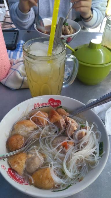 BAKSO URAT SPESIAL SELERA ANDA PAK MIN