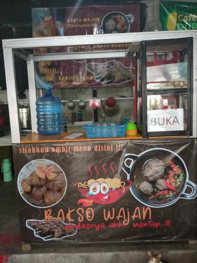 BAKSO WAJAN (PEDASNYA AHH MANTAP)