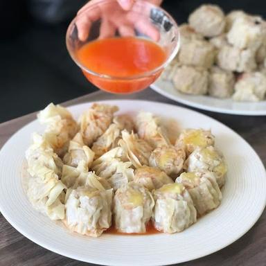 DIMSAM DIMSUM CABANG KLITREN