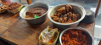 GUDEG YU DJUM PUSAT (OUTLET SAGAN)