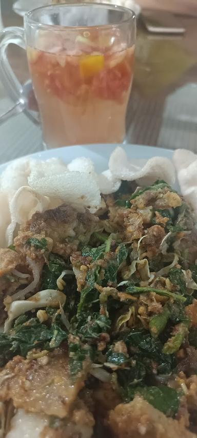 LOTEK & GADO-GADO BU BAGYO CABANG GENDENG CANTEL