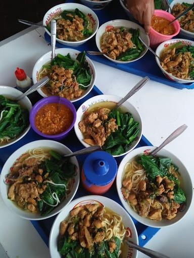 MIE AYAM PAK MARNO