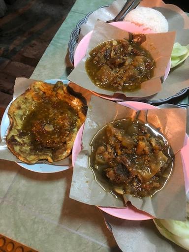 OSENG-OSENG MERCON & AYAM BAKAR/GORENG(BU TANTI)