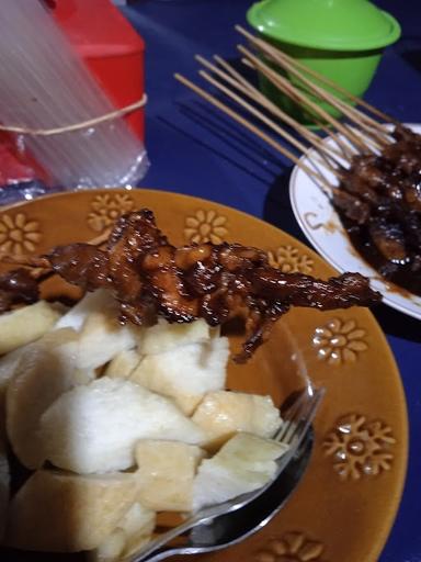 SATE AYAM & KAMBING PAK DUL HAMID (ASLI MADURA)