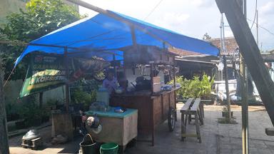 WARUNG ANGKRINGAN AULIASABILA