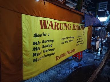 WARUNG BAKMI