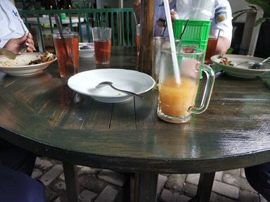 WARUNG IJO