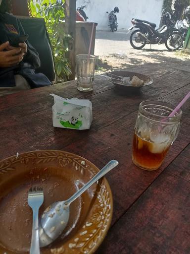 WARUNG IJO